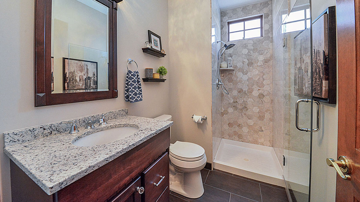Guest Bathroom Remodeling | R Contracting Services