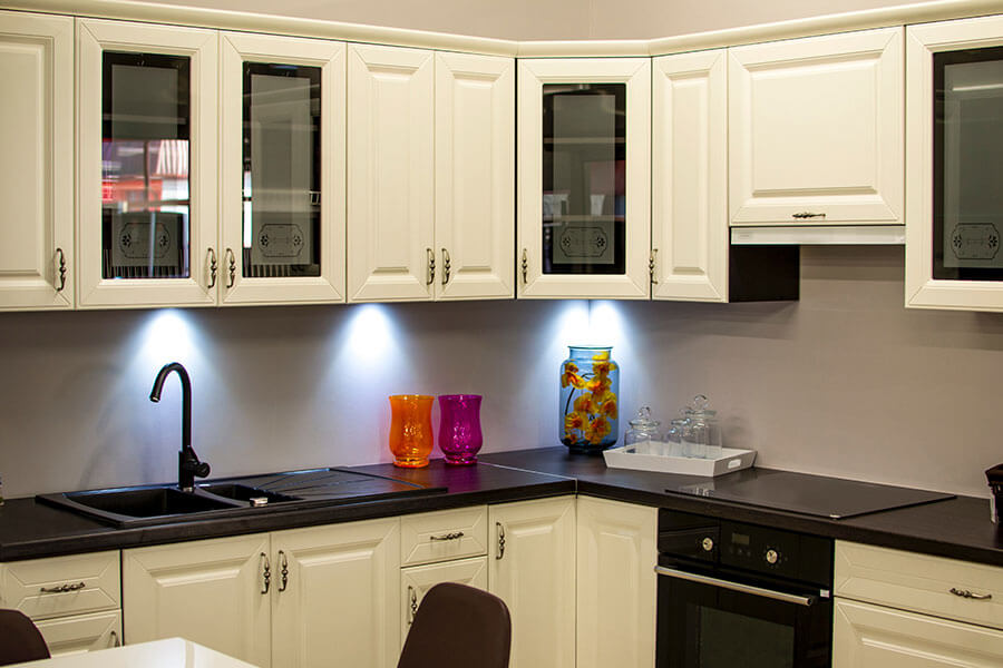 Update Your Kitchen Cabinets With Fresh Paint R Contracting Services